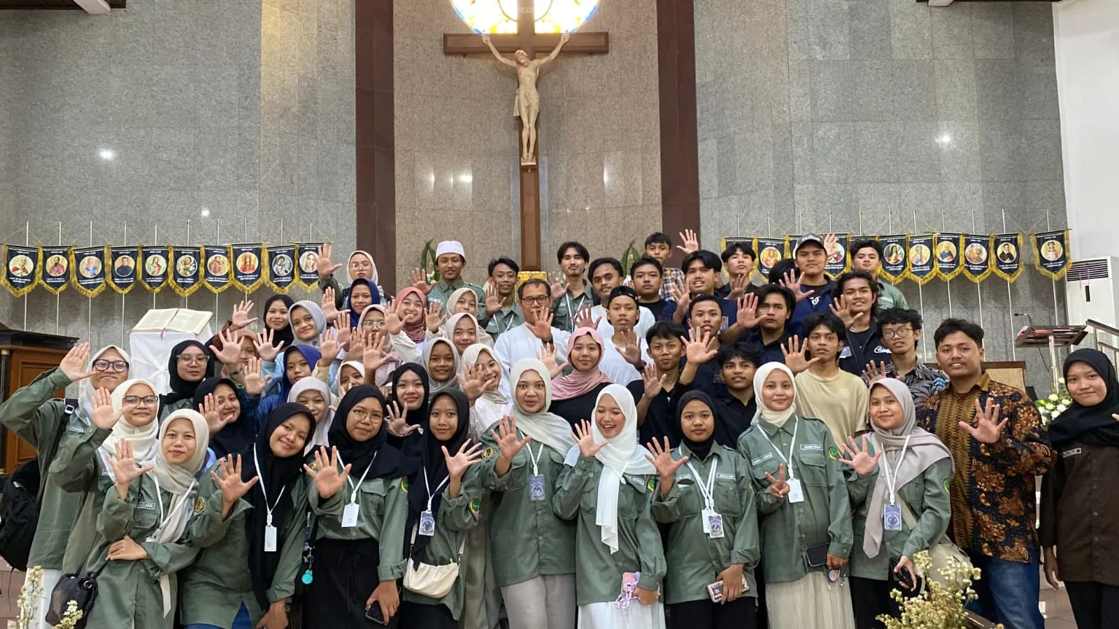Sekolah Toleransi sebagai wadah keberagaman dalam membentuk persatuan dalam diri Generasi Muda